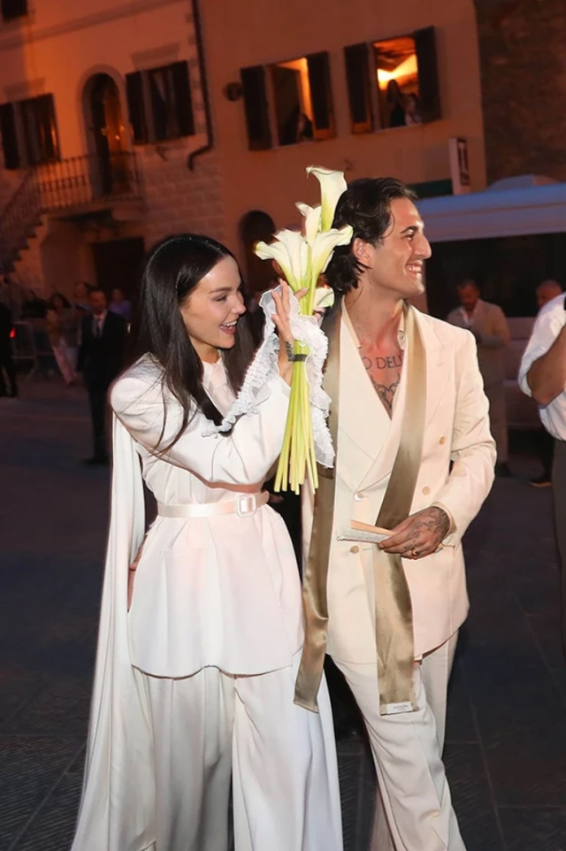 Dove Cameron ve Damiano David, İtalya’da Mutluluklarını Tescilledi