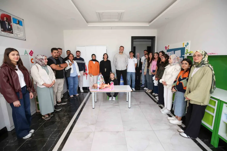 Down Sendromlu Çocuklar Geleneksel Oyunlarla Güldü