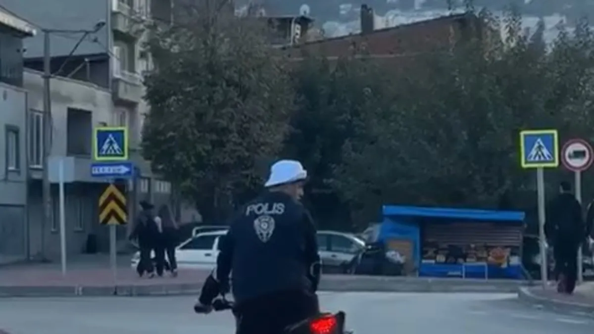 Drift Atan Motosikletli Başına Dert Açtı!