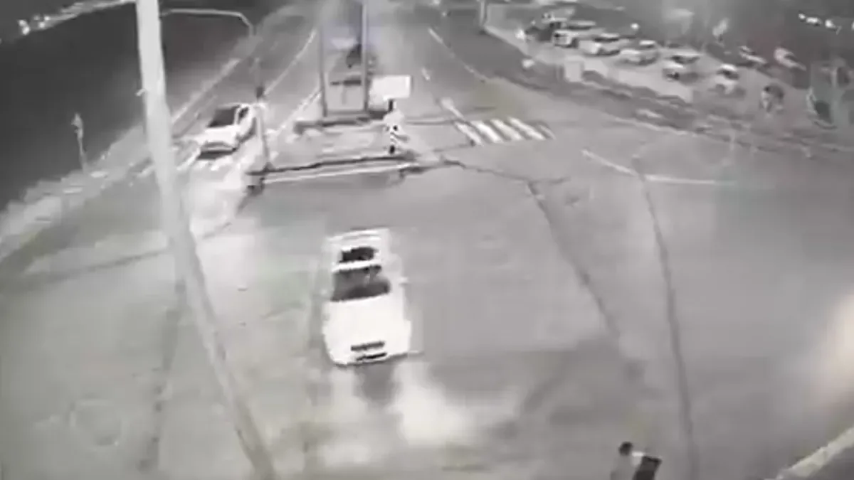 Drift Yapan Sürücülerden Biri Ehliyetsiz Kaldı!