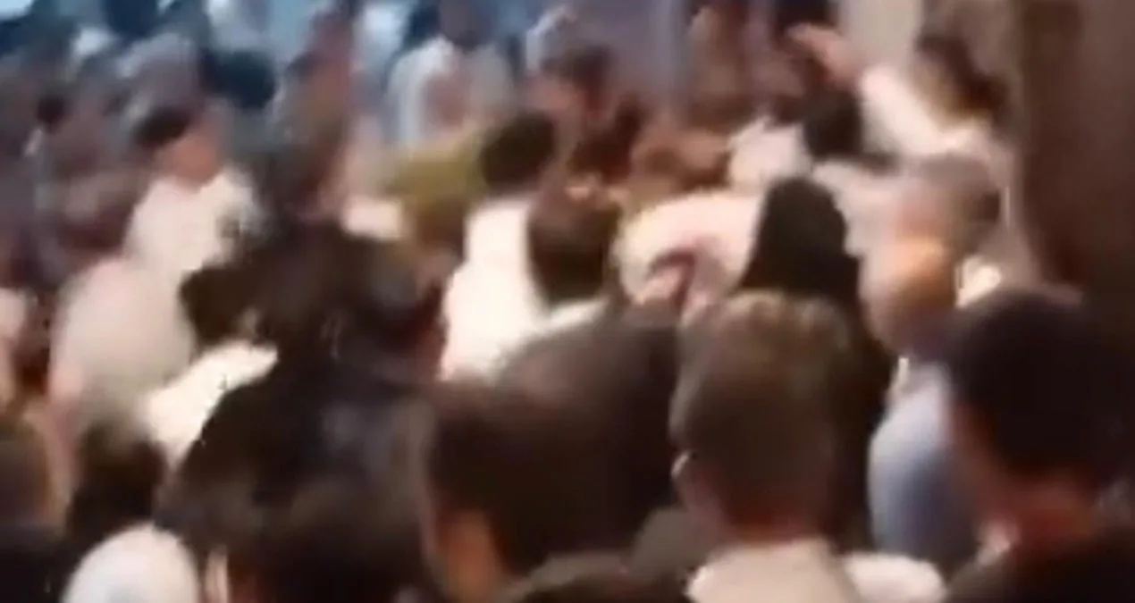 Düğün Salonunda Kargaşa: Kavga Gözler Önünde!