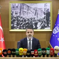 1781196617<em>920</em>Dunya-Kupasi-coskusu-birlikte-yasanacak.jpg