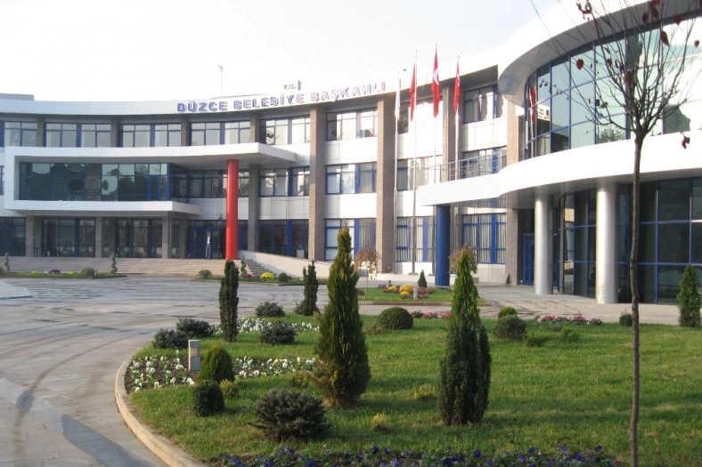 Düzce Belediyesi’nde Görev Değişiklikleri Yaşandı!