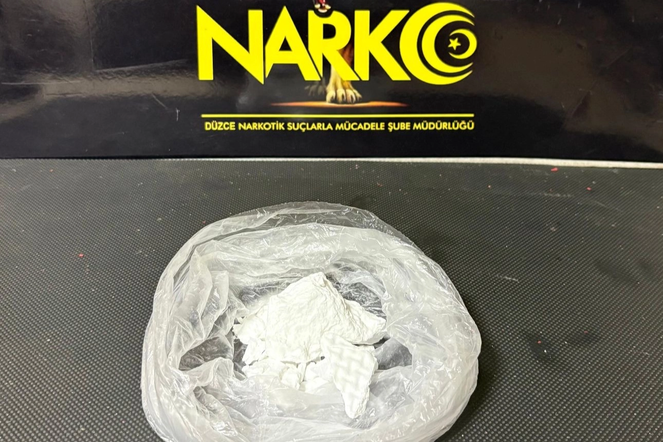 Düzce’de 55 Gram Kokainle İki Şüpheli Tutuklandı!
