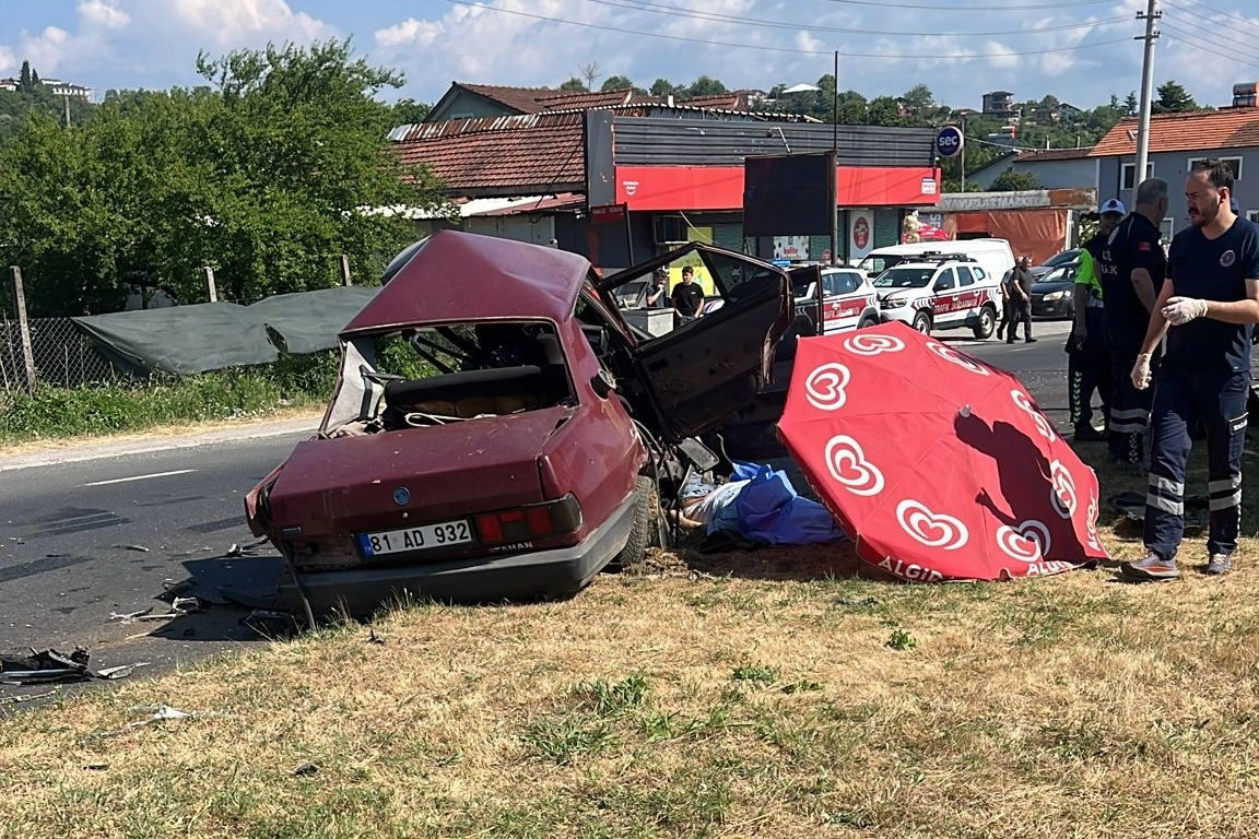Düzce’de Kaza: Milletvekili Öztürk Yaralandı, 1 Ölü