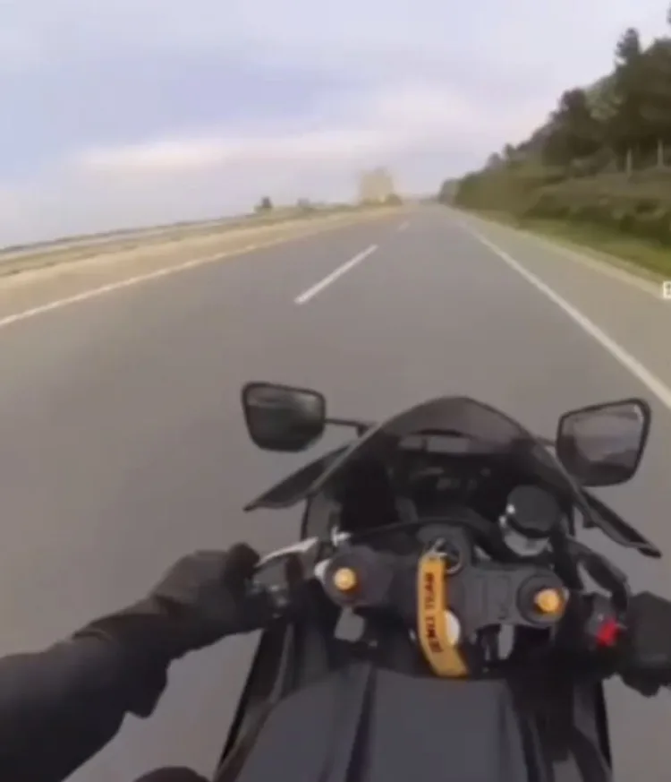 Düzce’de Motosikletli Akrobatik Sürücüye Ceza!