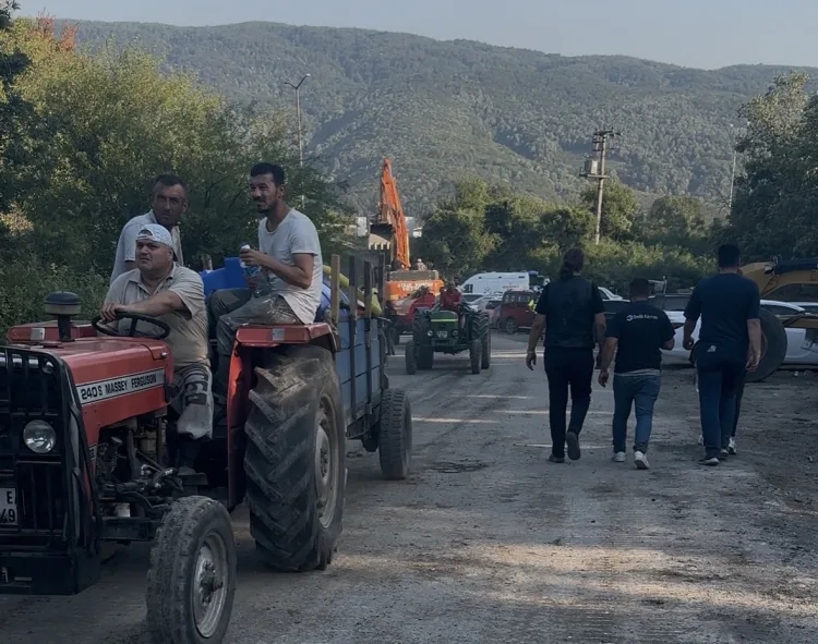 Düzce’de Orman Yangını, Ekipler Mücadelede!