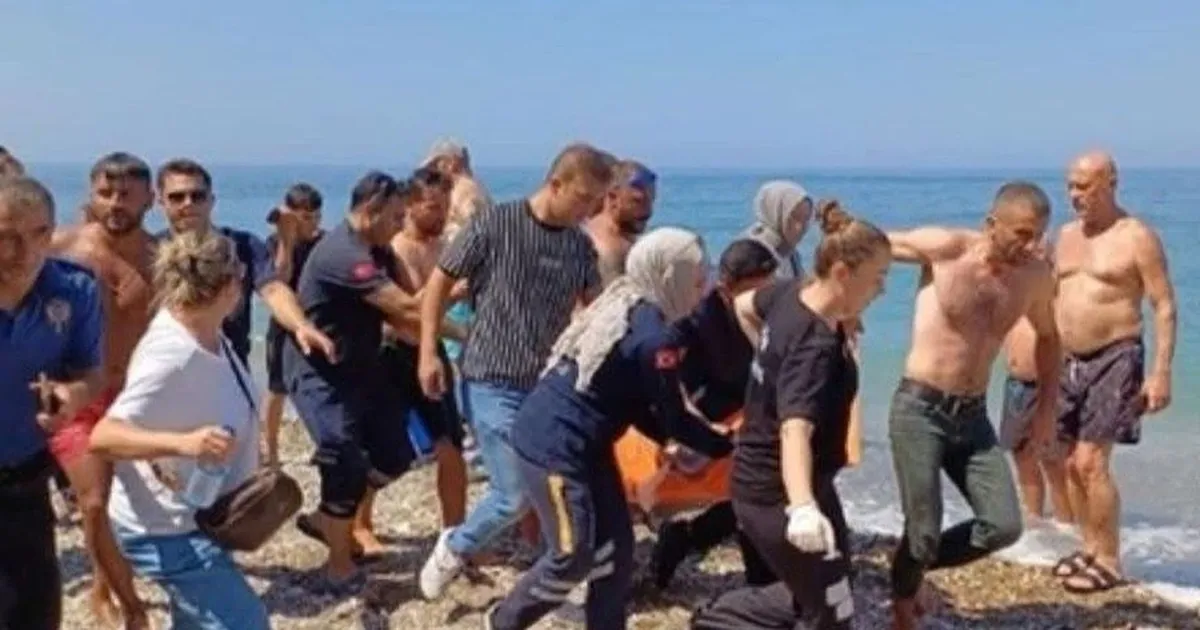Düzce’de Plajda Boğulma Tehlikesi Yaşandı!