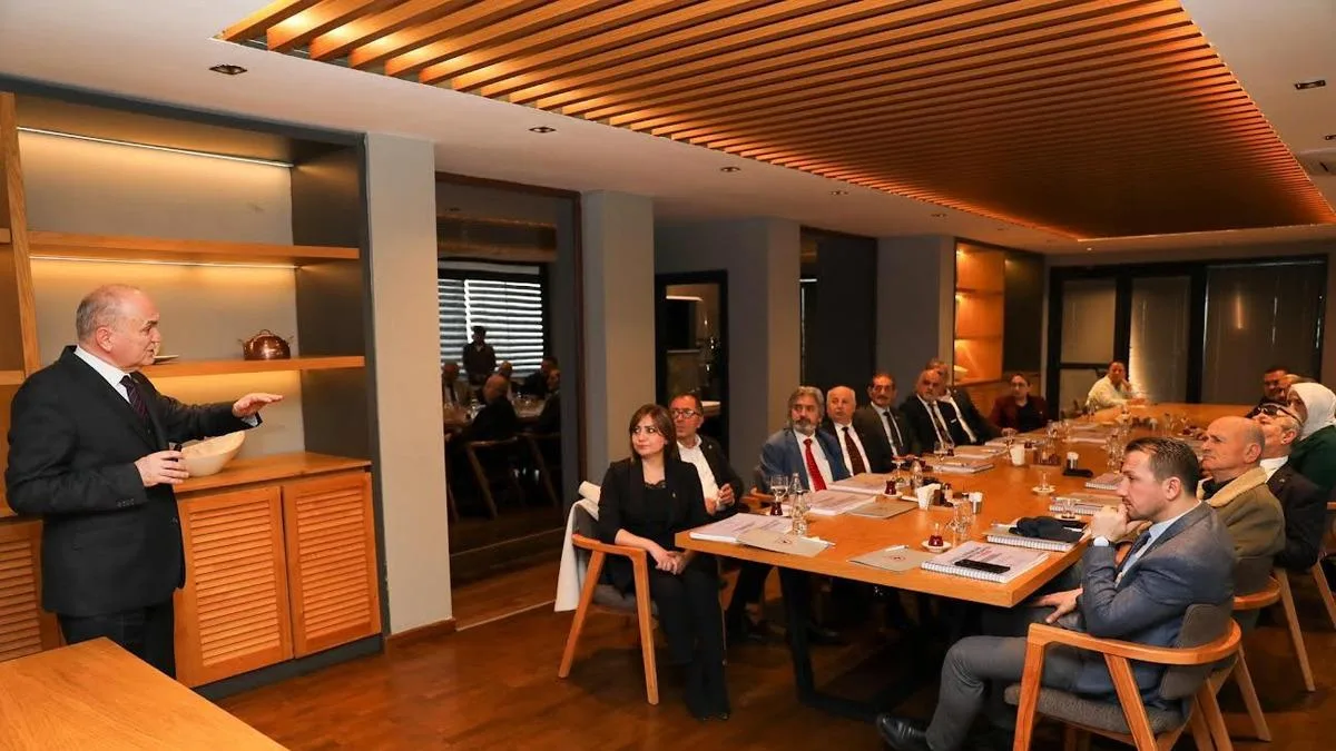 Düzce’de Siyasi Buluşma: Diyalog ve İş Birliği