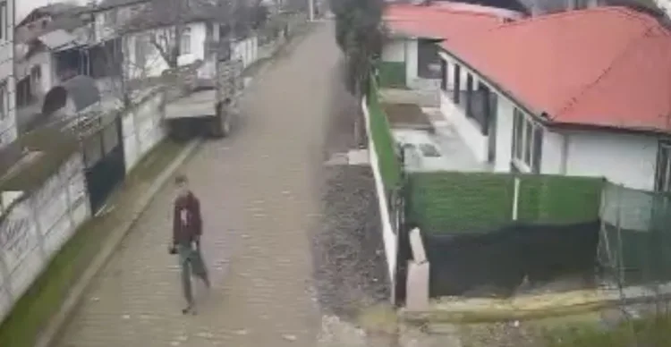 Düzce Gümüşova'da yakalanan kaçak göçmenler