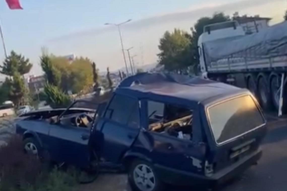 Düzce’de Trafik Kazası: 2 Yaralı, Yol Açıldı!