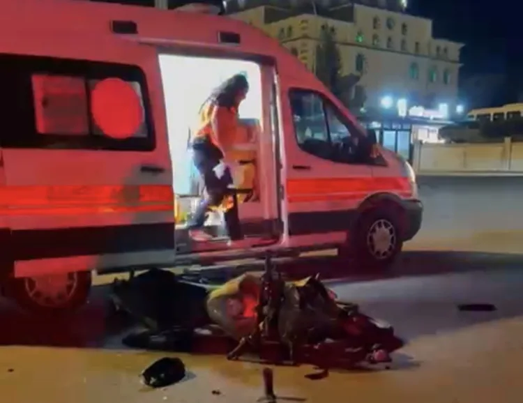 Düzce’de Trafik Kazası: Motosiklet Sürücüsü Yaralı