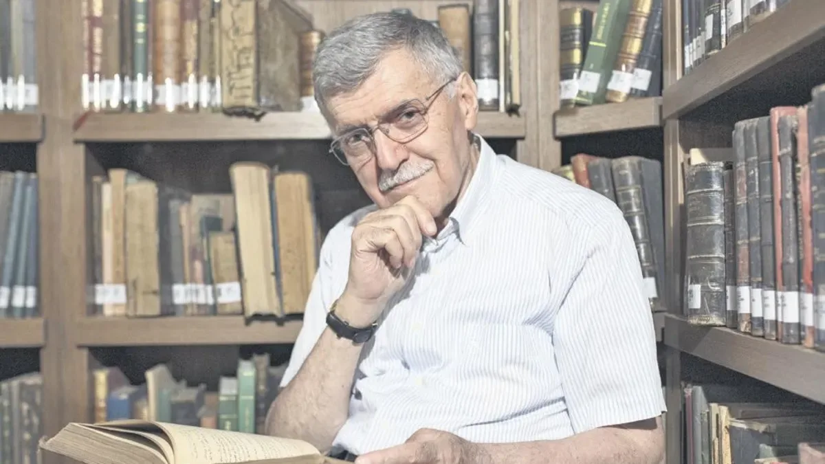 Edebiyat Dünyası Yasını Tutuyor: Haksal Hayatını Kaybetti