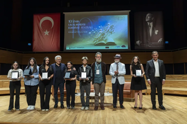 Edebiyat İyileştirir: İzmir Festivali Başladı