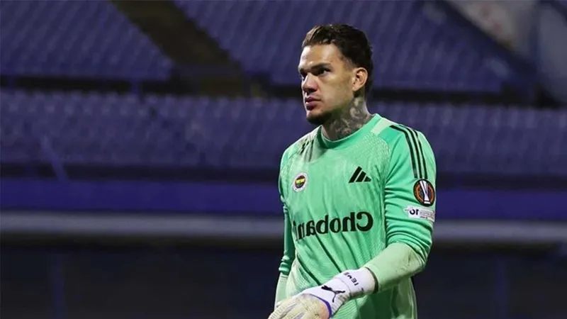 Ederson, 3 Maç Ceza Alıp Brezilya’ya Gitti!