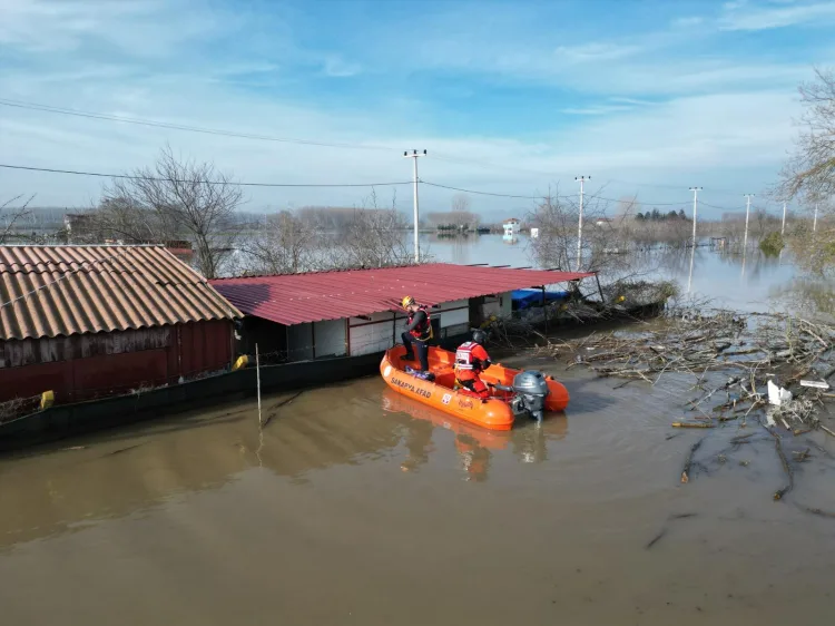 Edirne’de Taşkın: AFAD 539 Personelle Müdahale Etti