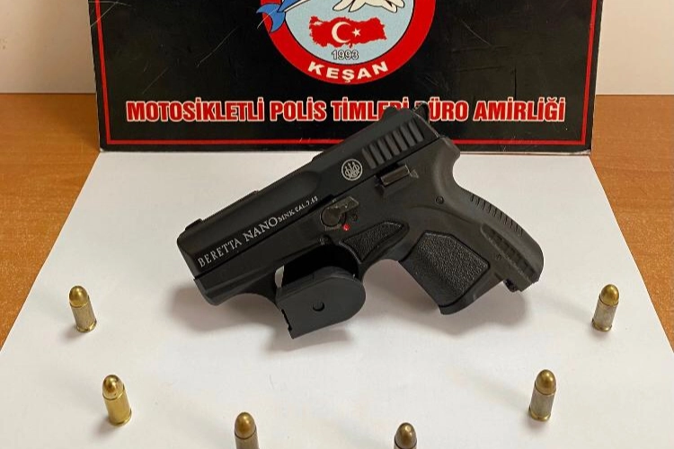 Edirne Keşan’da Ruhsatsız Silah Ele Geçirildi!