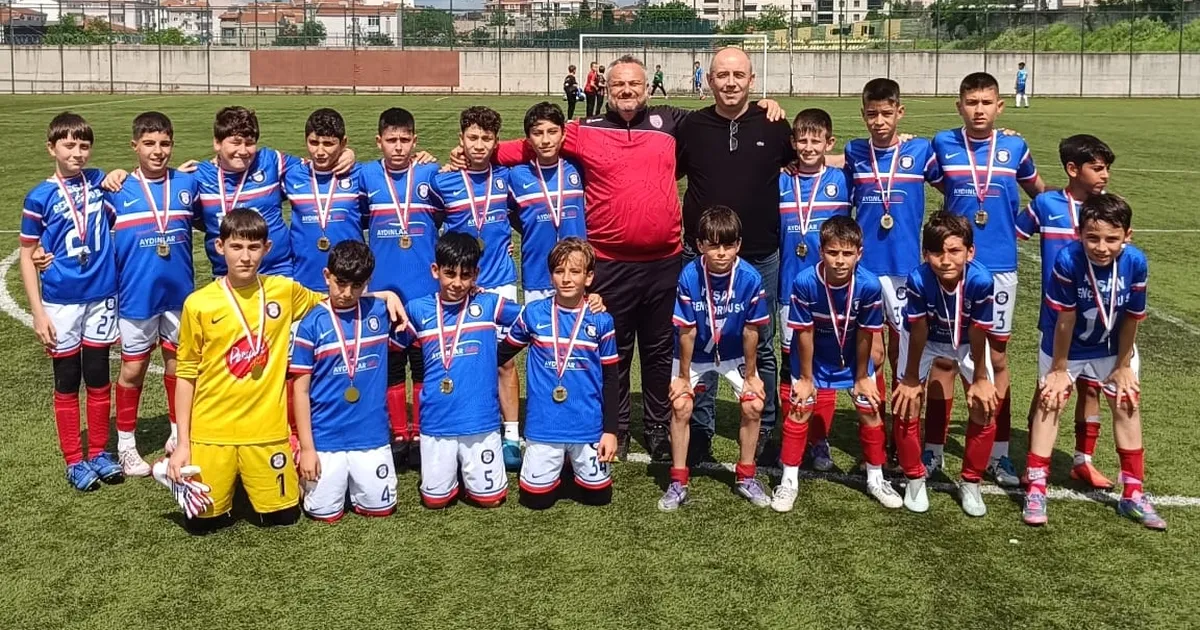 Edirne U12 Ligi’nde Keşan Genç Ordu Şampiyon!