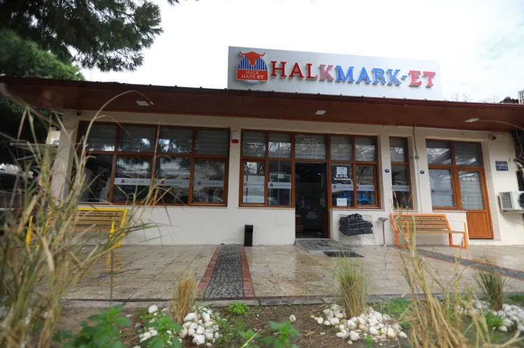 Efes Selçuk’ta Halk Mark-Et ile Uygun Fiyatlı Gıda!