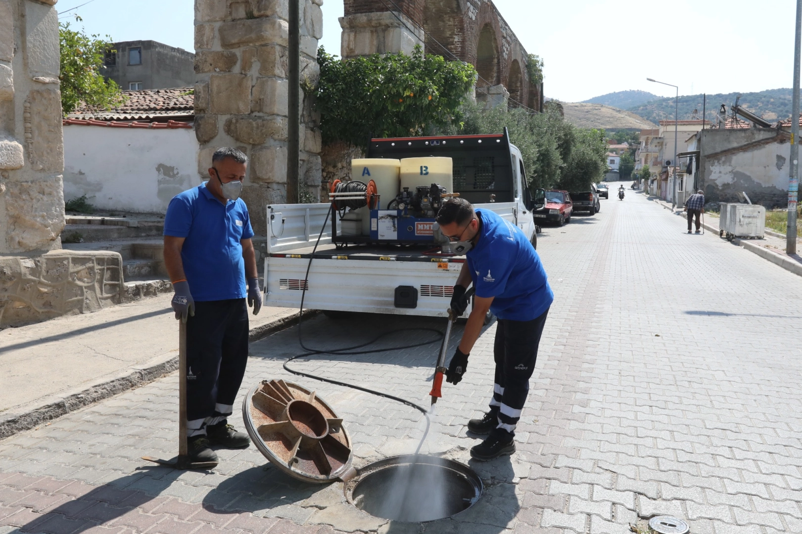 Efes Selçuk’ta Haşereye Karşı İlaçlama Seferberliği