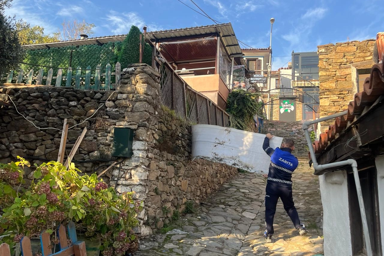 Efes Selçuk’ta Tabela Denetimleri Başladı!
