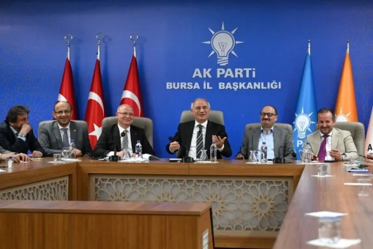 Efkan Ala, Bursa Teşkilatı’nı Örnek Gösterdi