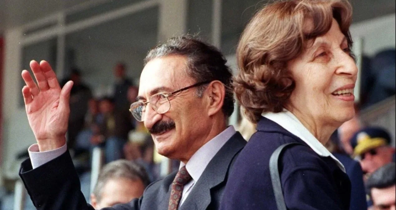 Efsane Siyasetçi Ecevit 100 Yaşında!