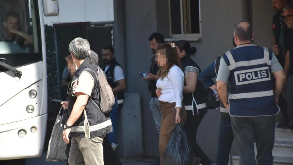 Ege Üniversitesi’nde Usulsüzlük Operasyonu Başlatıldı
