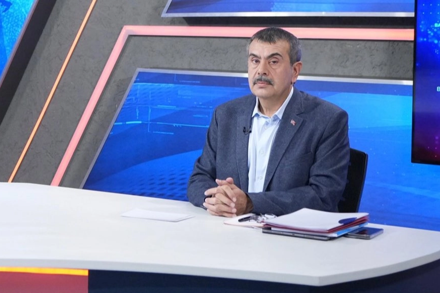 Eğitim Süreleri Kısalacak, 15 Bin Öğretmen Atanacak!