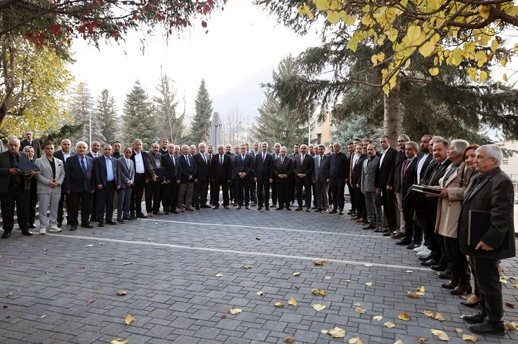 Eğitimdeki Fedakarlık: Yalçın’a Teşekkür Gecesi