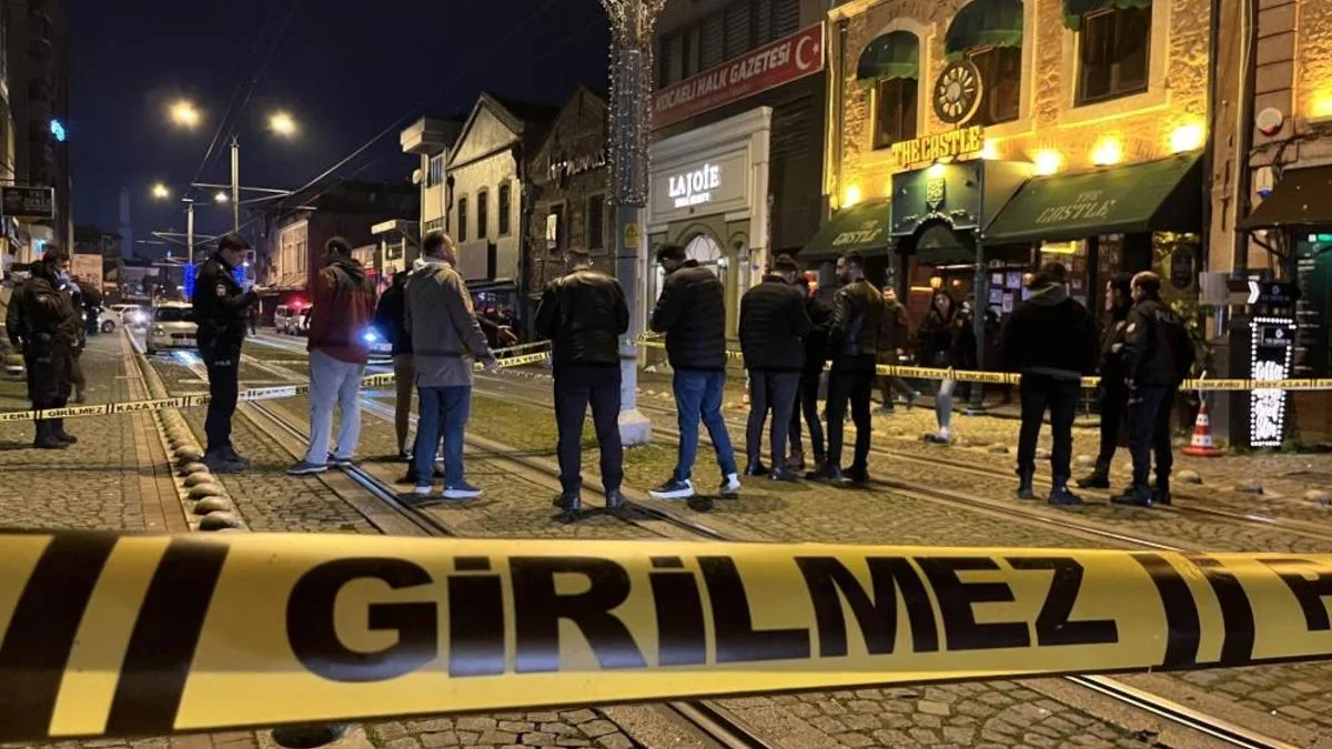 Eğlence Mekanına Silahlı Saldırı: 5 Yaralı!