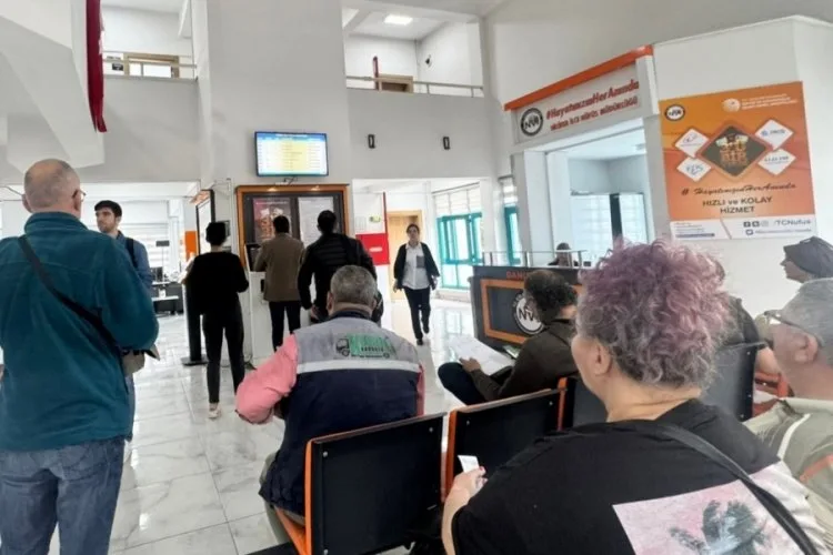 Ehliyet Yenilemede Son Gün! Bursalılar Telaşta