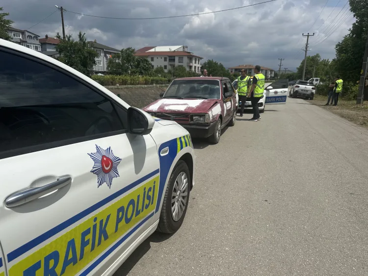 Ehliyetsiz Çocuk Sürücü Drift Kazasıyla Yakalandı!