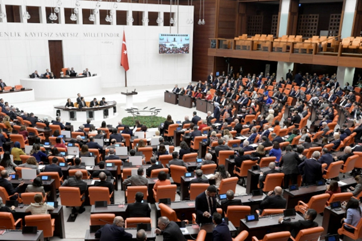 Ekonomiye Dair Kanun Teklifi TBMM’de Görüşülüyor