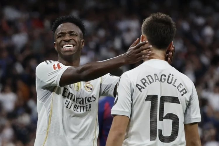 El Clasico’da Real Madrid, Barcelona’yı 2-1 Yendi