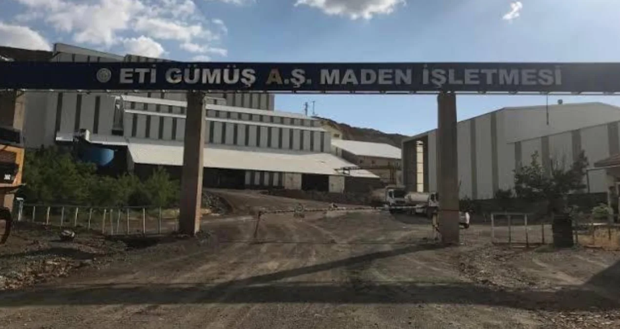 Elazığ’da İşçiler Aç Kalırken Vekiller Suskun!