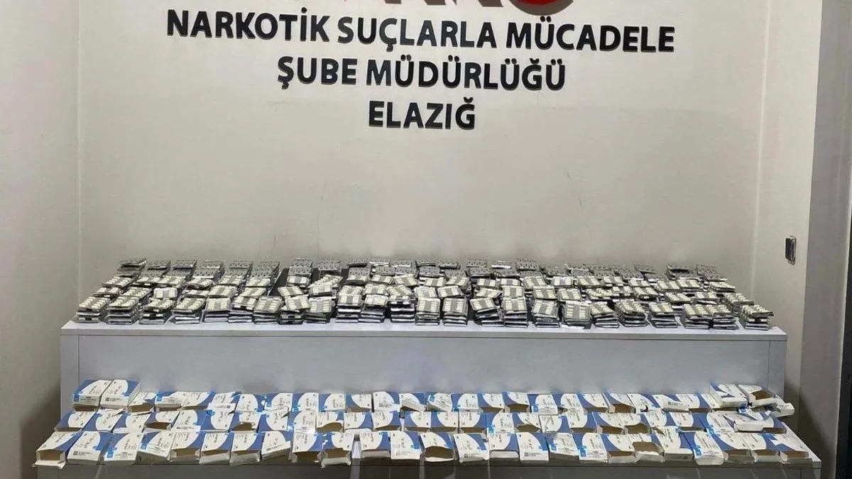 Elazığ’da Uyuşturucu Operasyonu: 10 Bin Ecza Ele Geçirildi