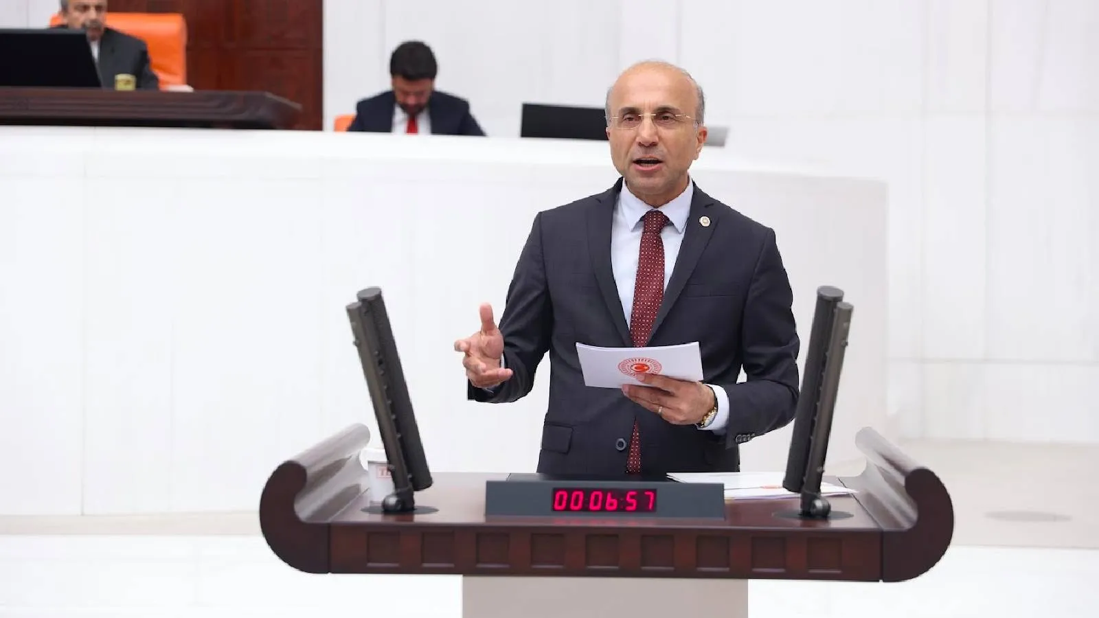 Emekli İkramiyesi ile Diyanet Harcamaları Arasındaki Uçurum