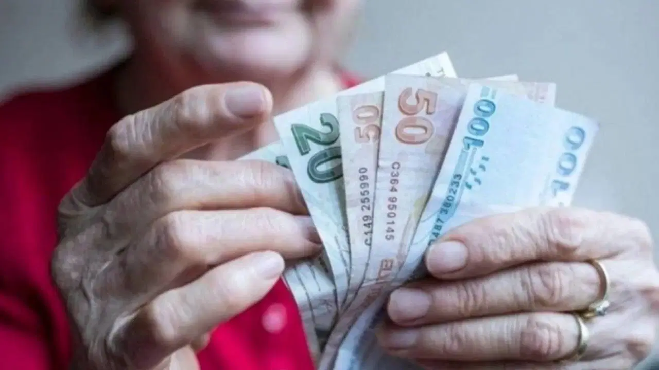 Emekli Maaşı 20 Bin TL’ye Yükseldi!
