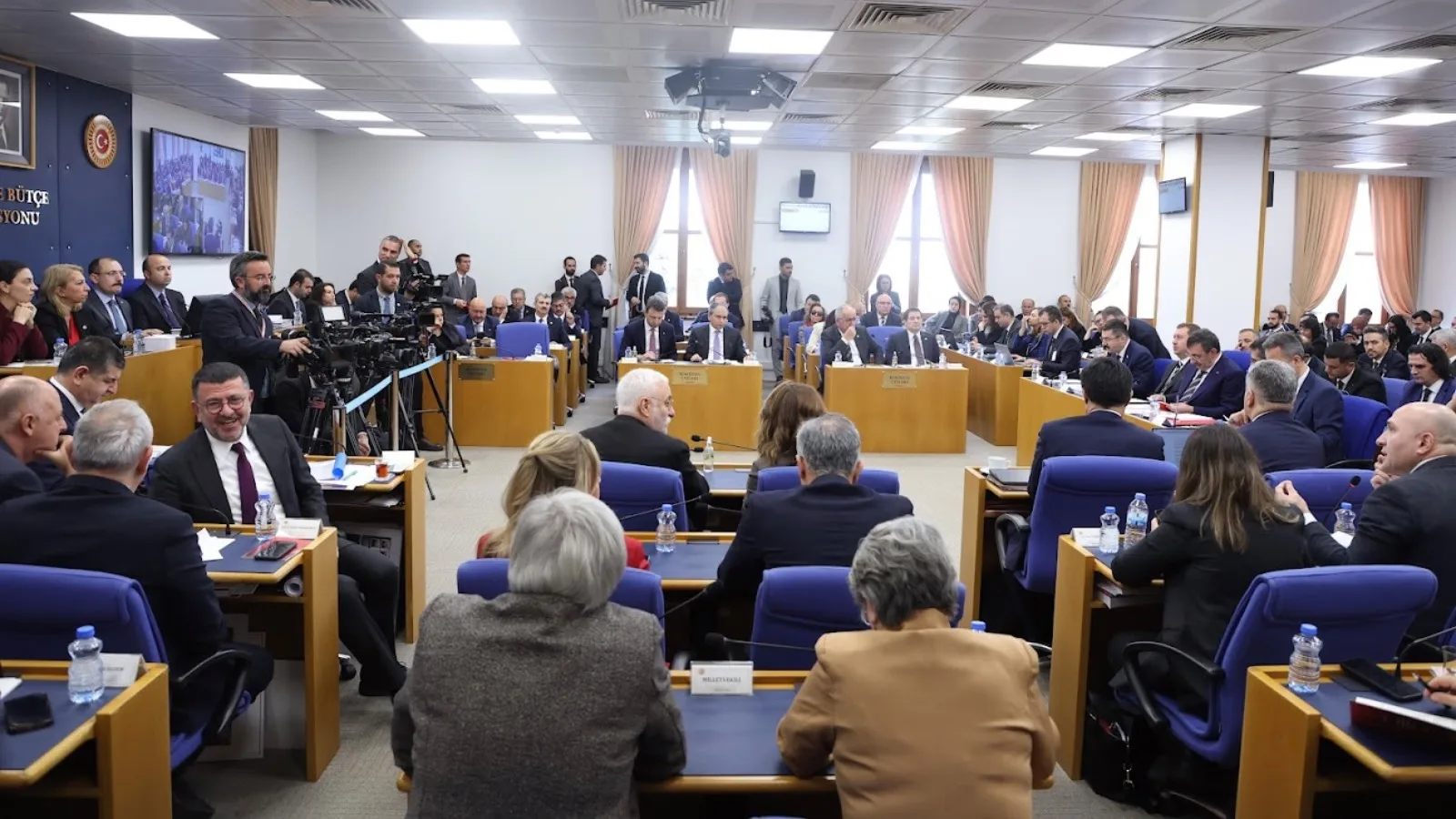 Emekli Maaşı Teklifi Komisyon’da Görüşülecek
