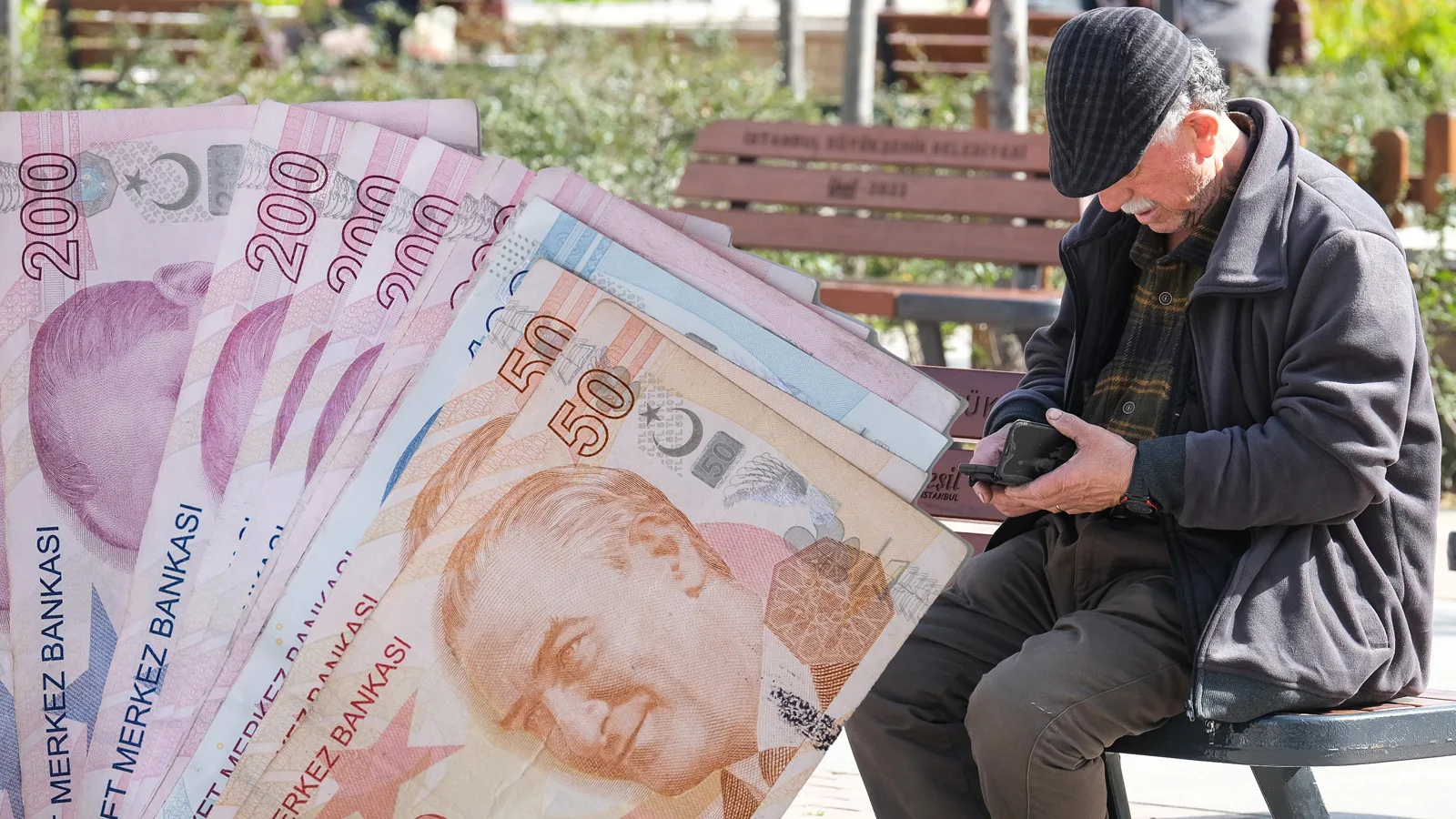 Emekli Maaşları Ödeme Takvimi Açıklandı!