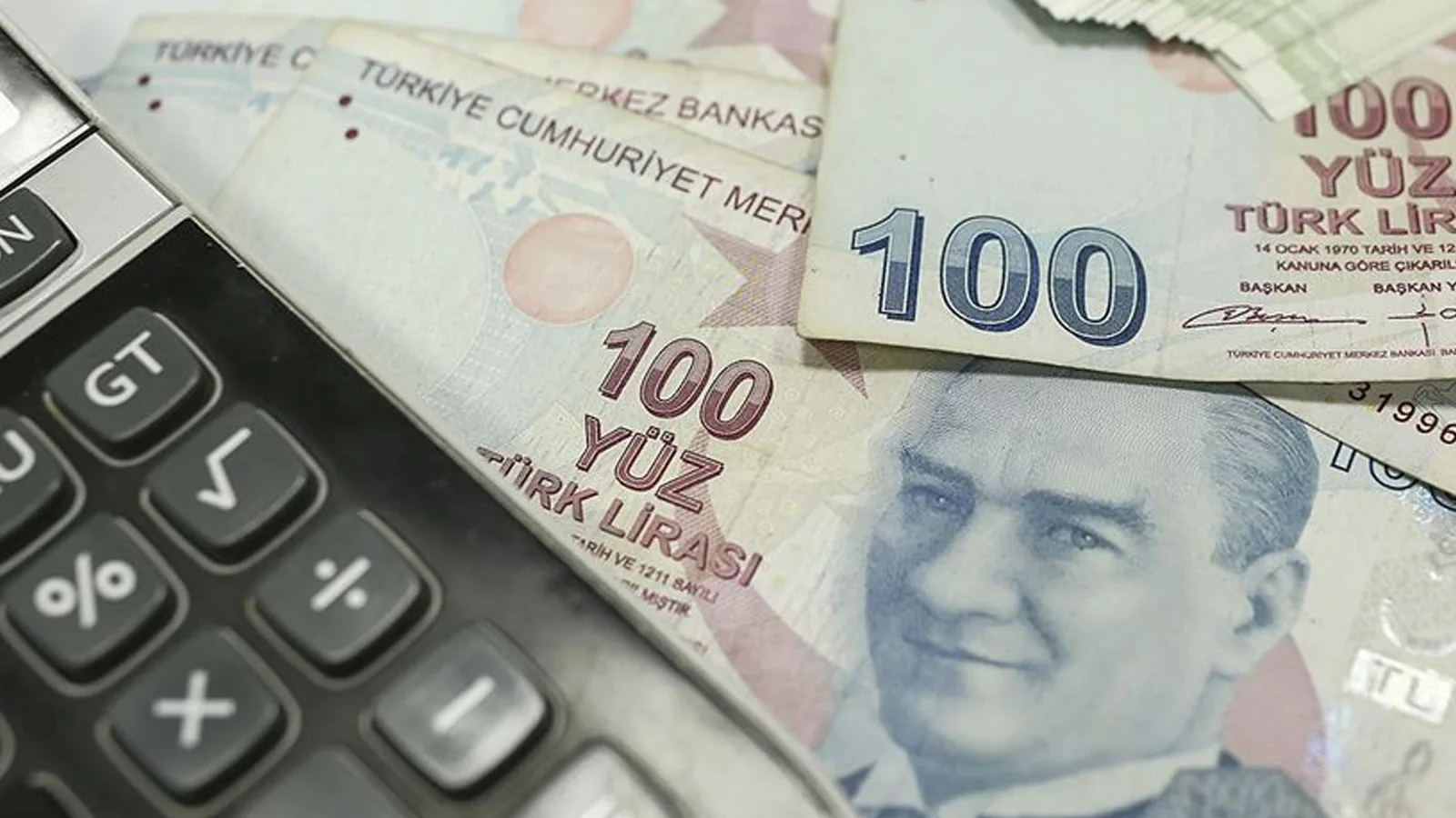 Emekli Maaşlarına Bloke Kararı: Yeni Dönem Başladı!