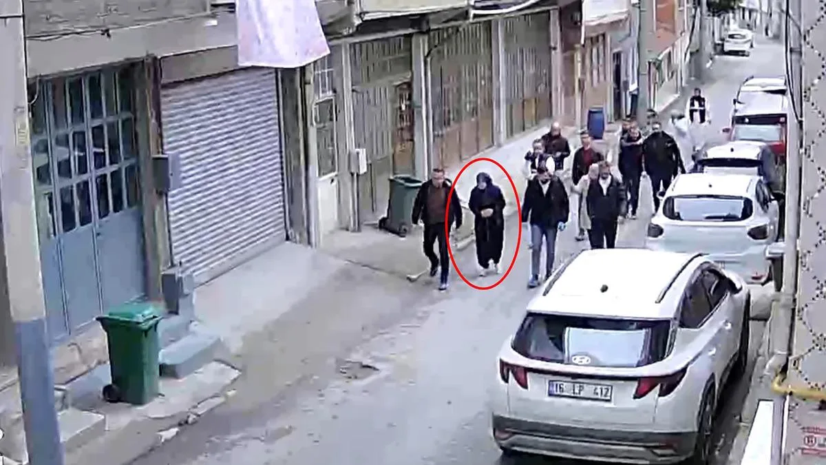 Emekli Polisi 15 Parçaya Ayıran Kadın Tutuklandı!