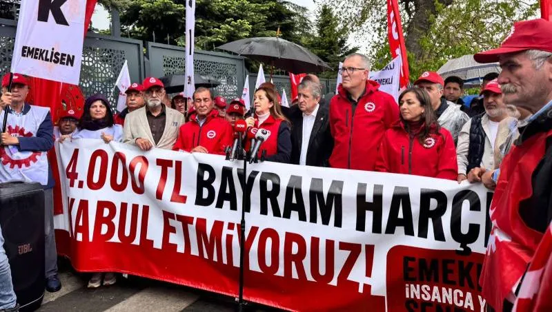 Emekliler Bayram İkramiyesini Hakkediyor!