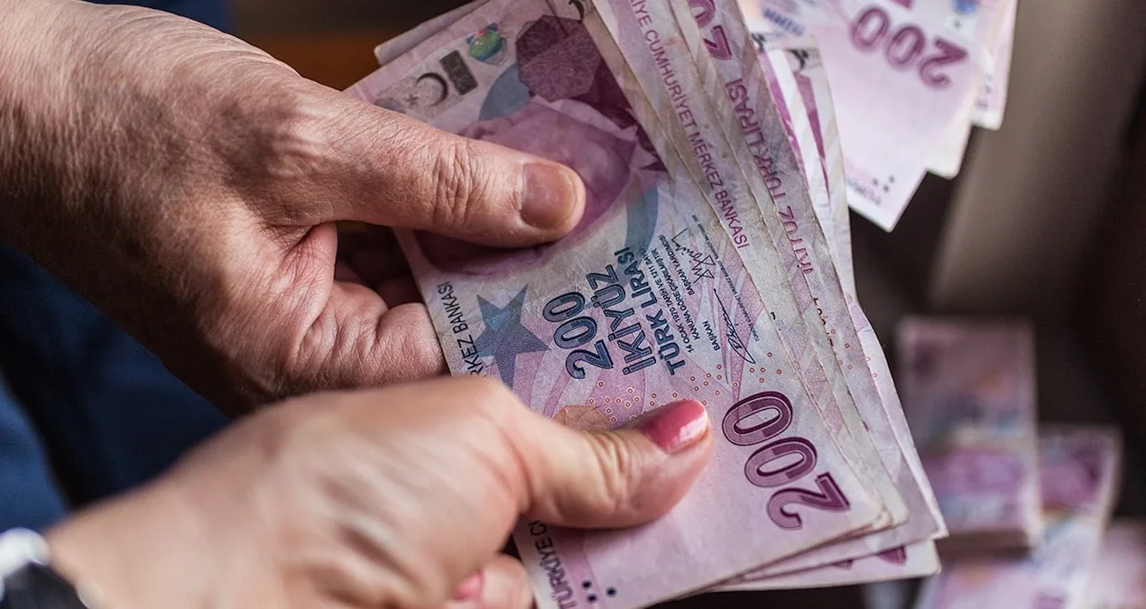 Emeklilere Asgari Ücret Desteği Teklifi!