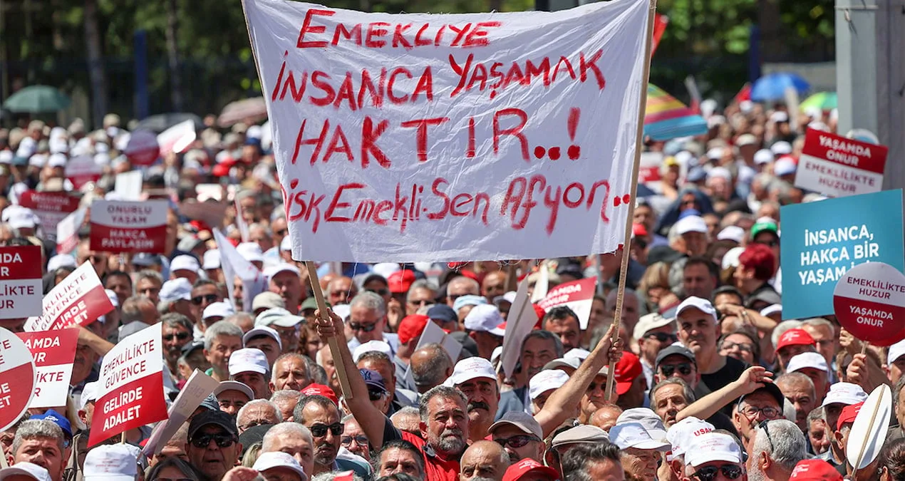 Emeklilere ‘Sefalet Harçlığı’ Tepkisi Büyüyor!