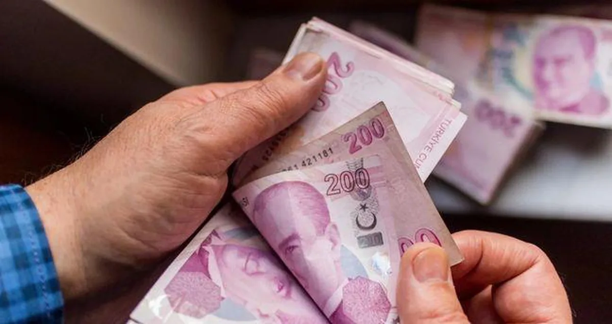 Emeklilere Seyyanen Zam ve Refah Payı Müjdesi Bekleniyor