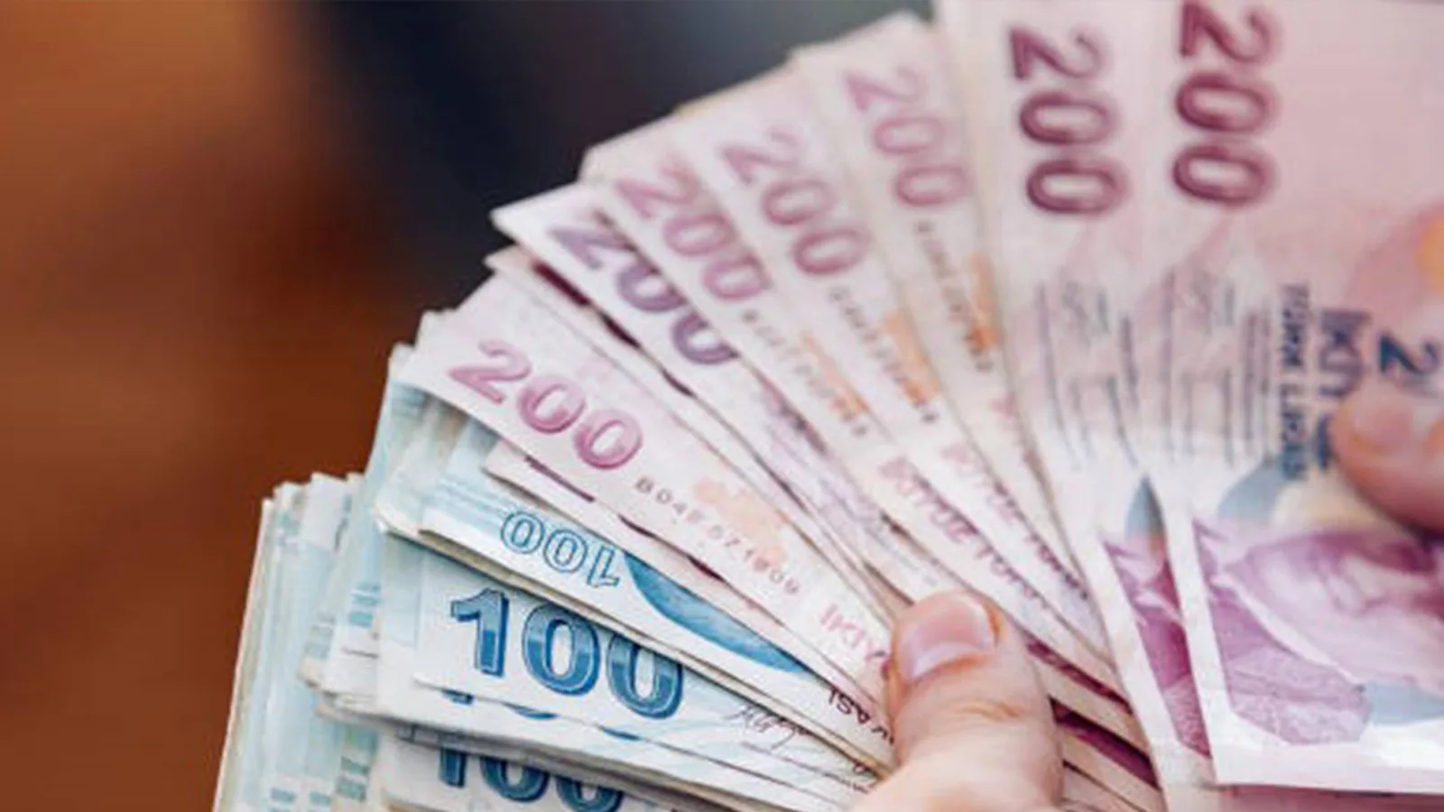 Emeklilerin Bayram İkramiyesi İçin 3 Senaryo