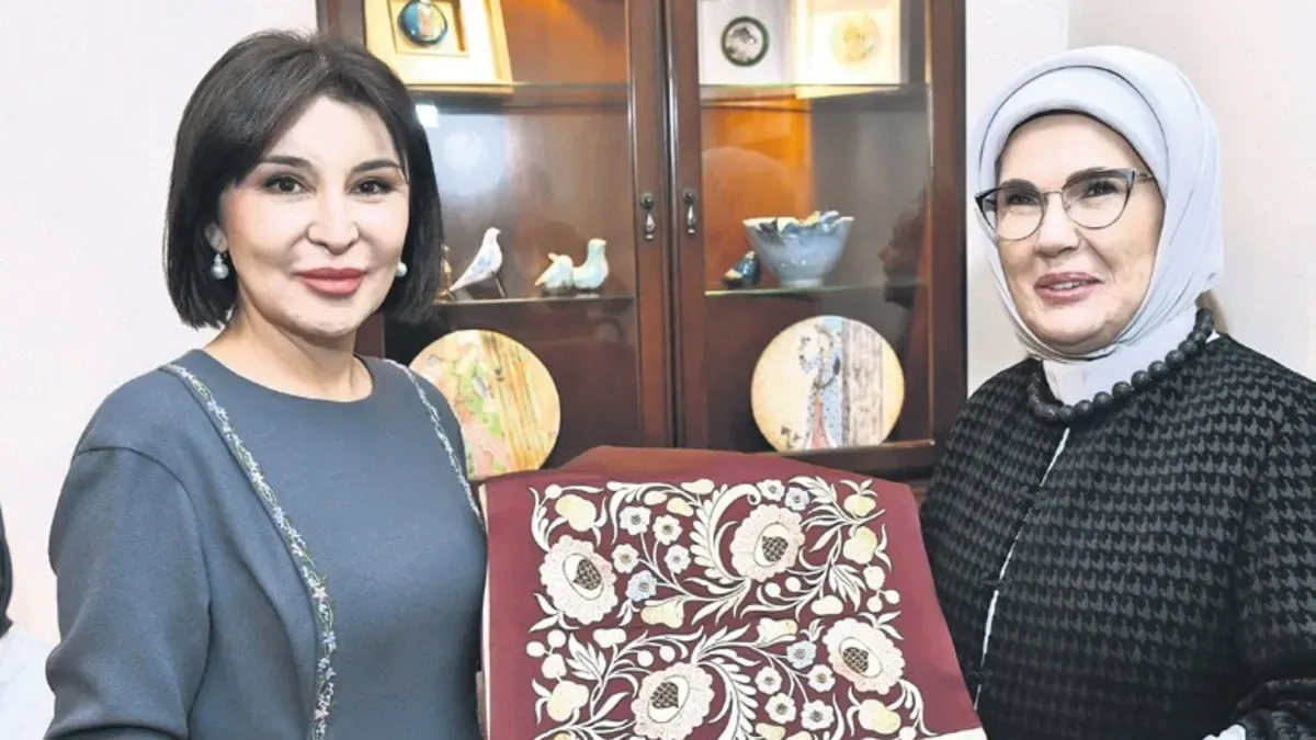 Emine Erdoğan ve Mirziyoyeva Ankara Palas’ta