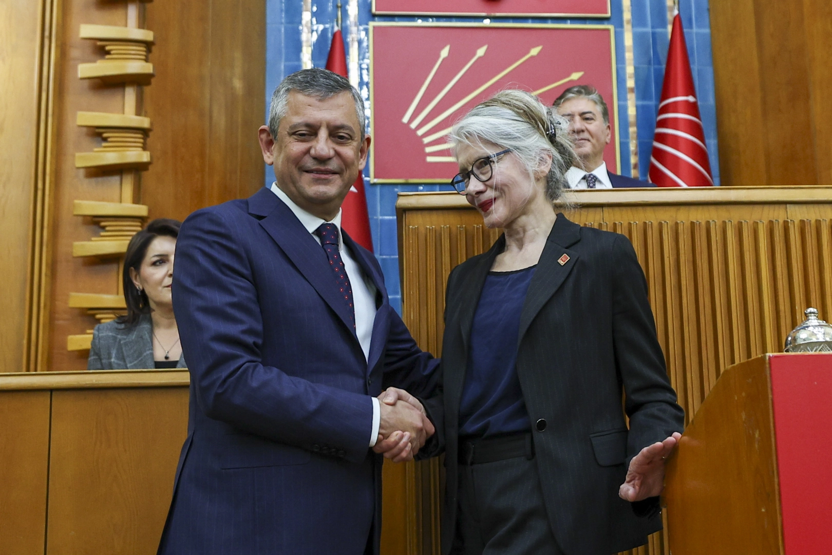 Emine Ülker Tarhan, 11 yıl sonra CHP’ye döndü!
